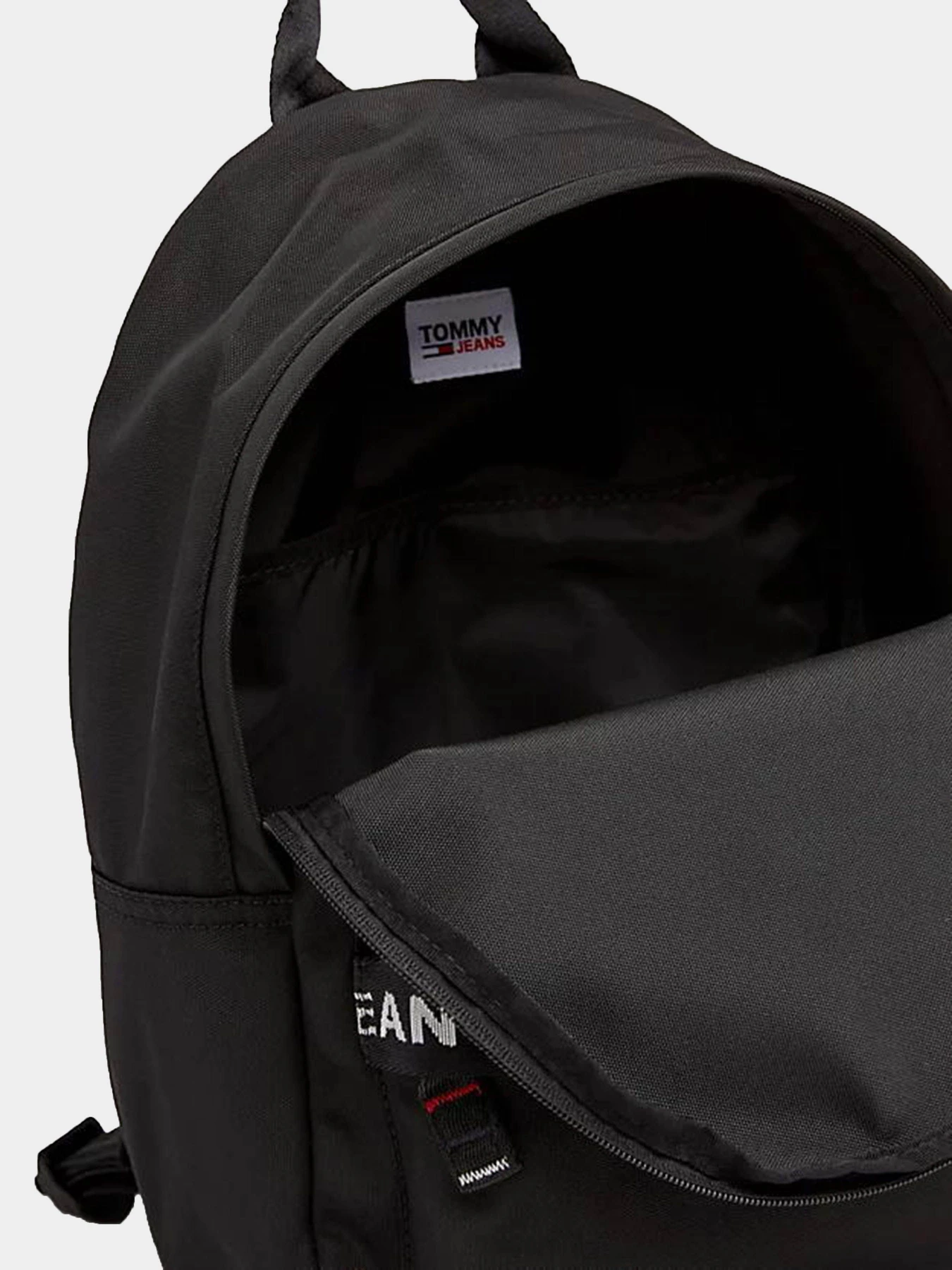 Рюкзаки Tommy Hilfiger модель AW0AW15417-BDS Рюкзаки Tommy Hilfiger модель AW0AW15417-BDS Фото