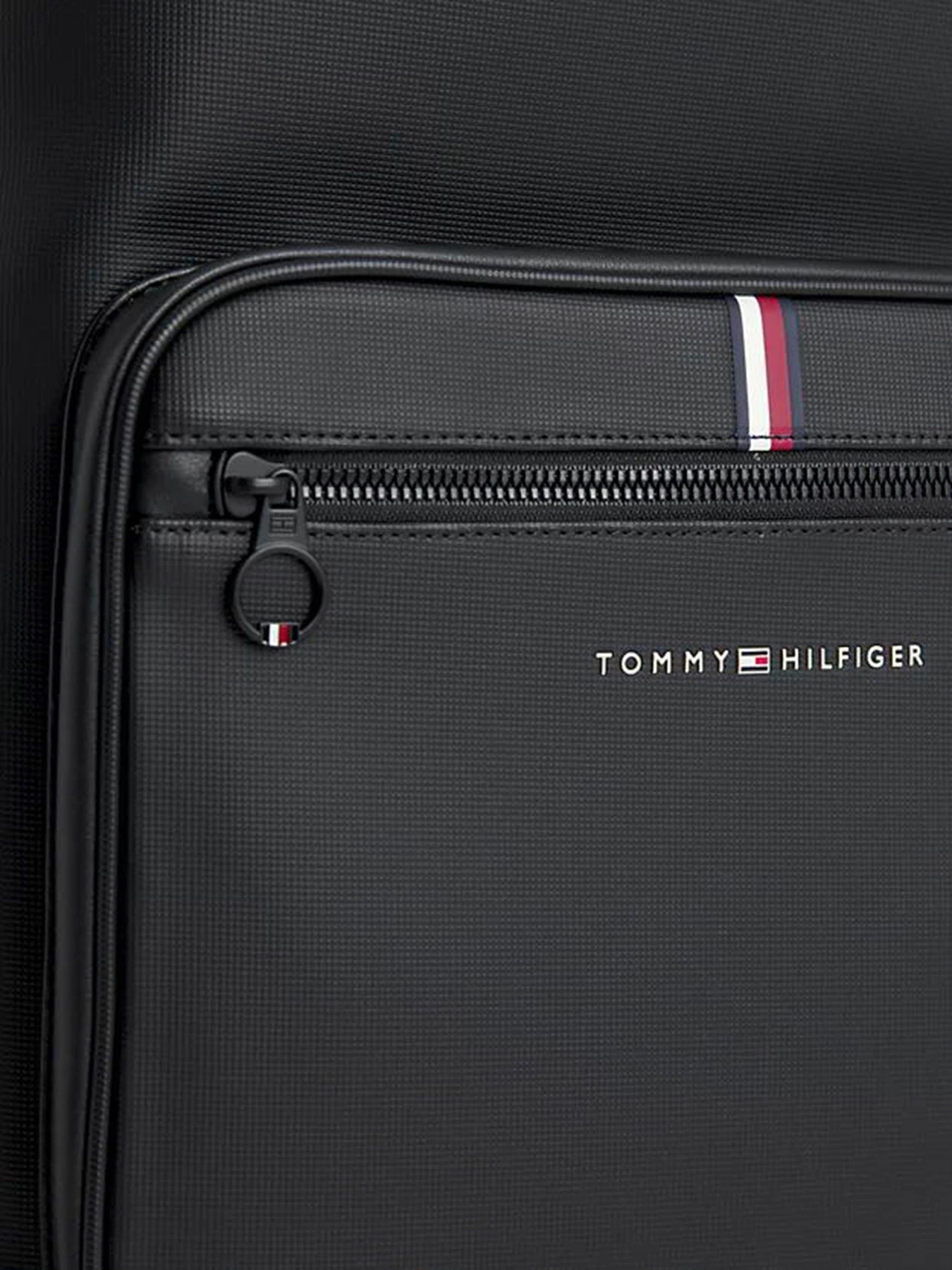 Рюкзаки Tommy Hilfiger Essnetial Pique модель AM0AM11543-BDS Фото