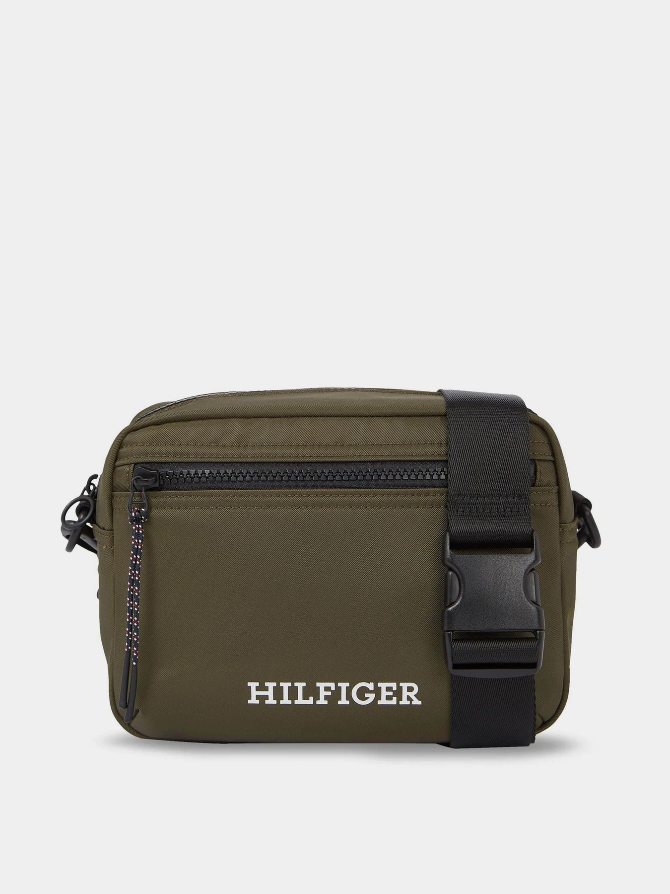 Сумки Tommy Hilfiger Th Monotype Ew Reporter модель AM0AM11546-RBN Сумки Tommy Hilfiger Th Monotype Ew Reporter модель AM0AM11546-RBN Фото