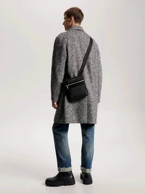 Сумки Tommy Hilfiger Th Elevated Nylon Mini Crossover модель AM0AM11570-BDS Фото