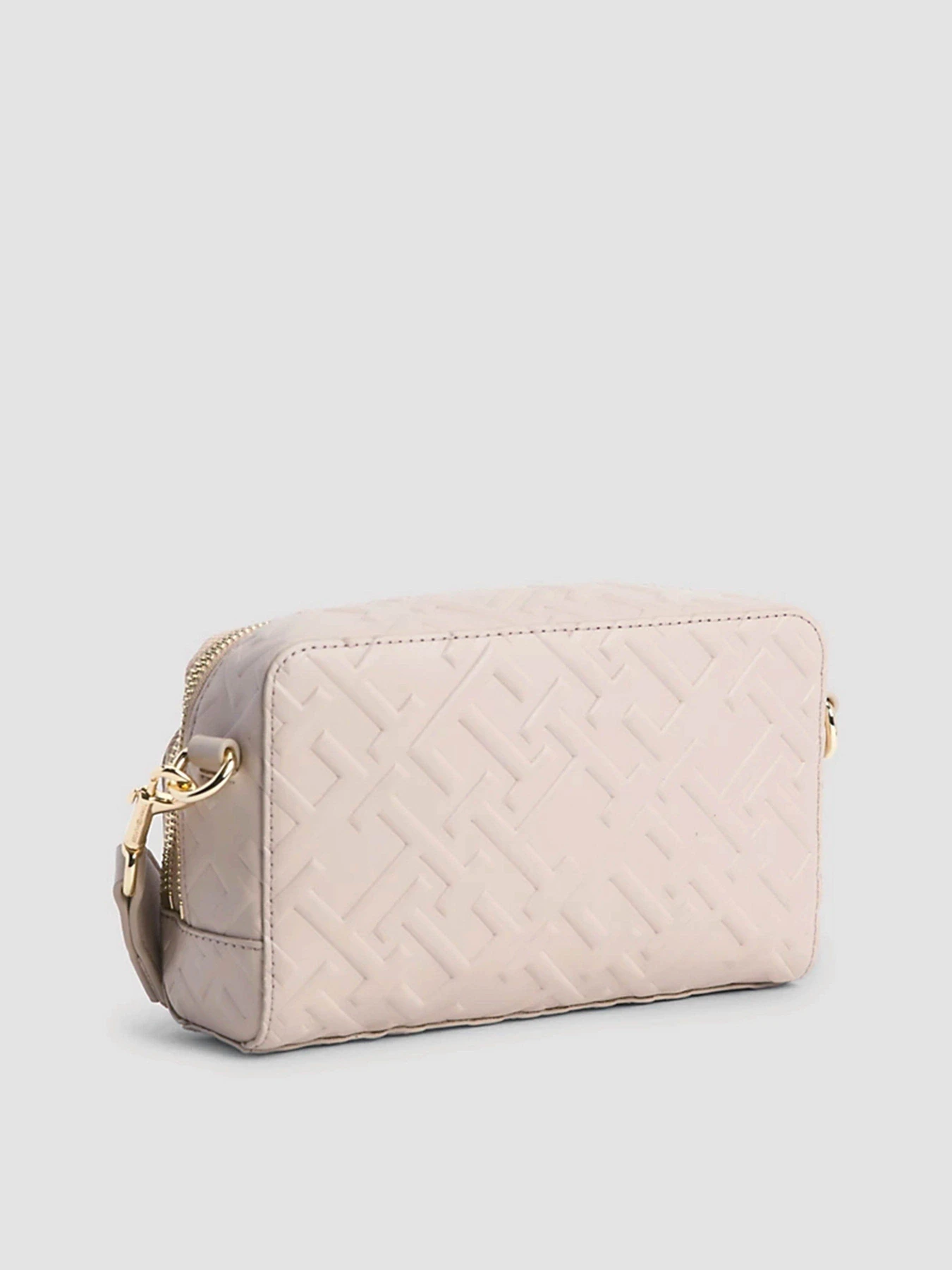 Сумки Tommy Hilfiger модель AW0AW15208-ABO Сумки Tommy Hilfiger модель AW0AW15208-ABO Фото