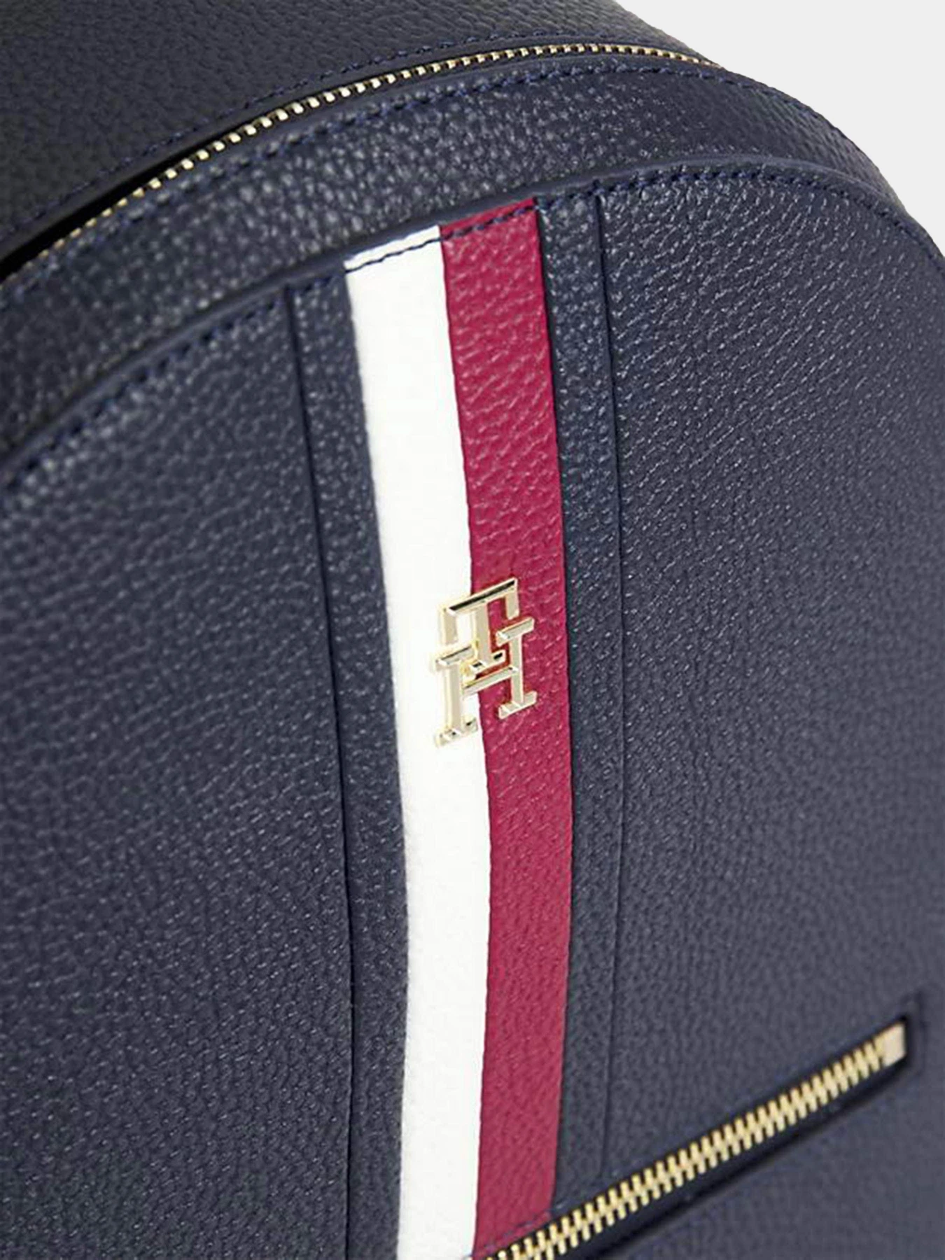 Рюкзаки Tommy Hilfiger модель AW0AW15565-DW6 Рюкзаки Tommy Hilfiger модель AW0AW15565-DW6 Фото