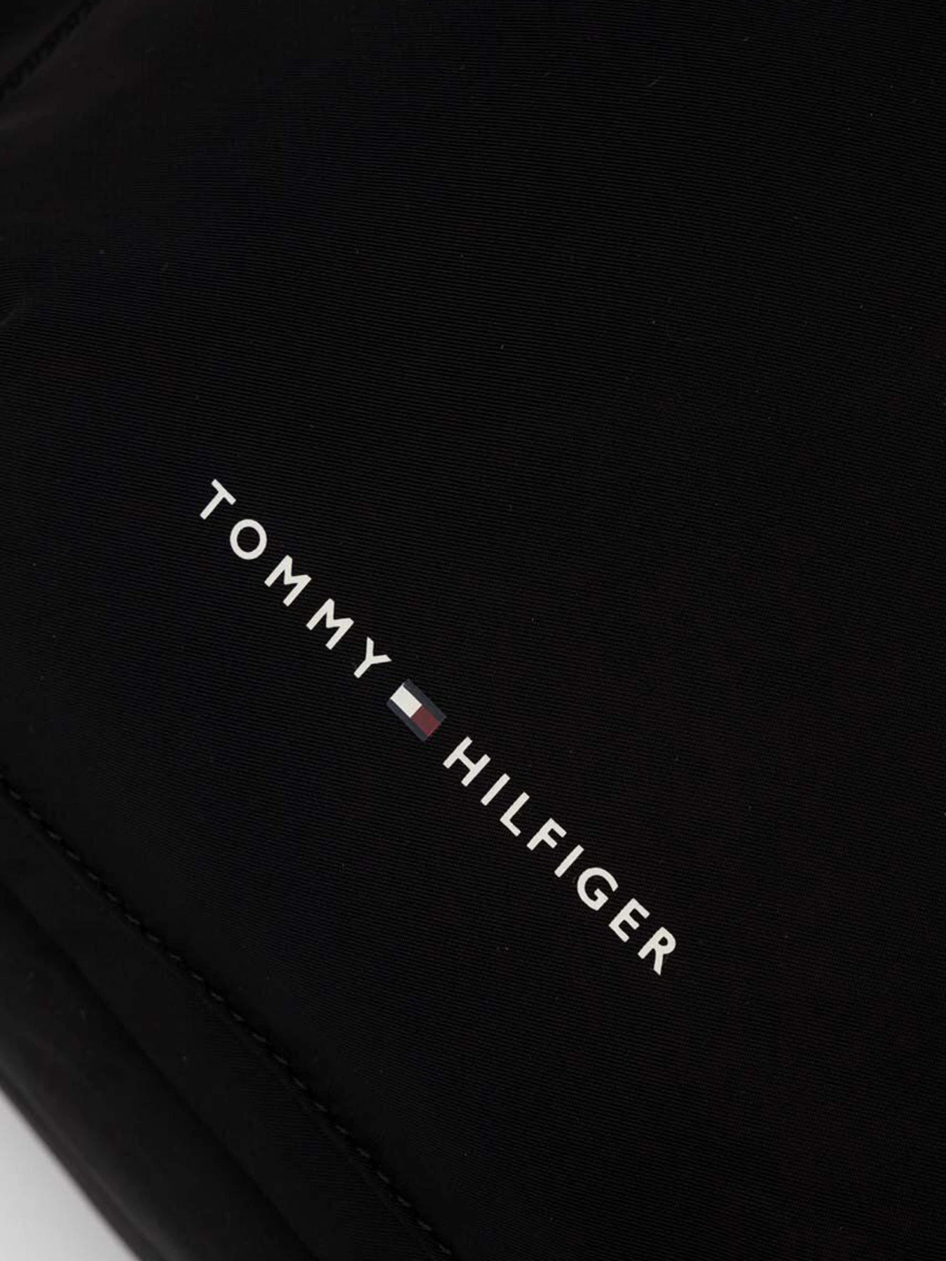 Рюкзаки Tommy Hilfiger модель AM0AM11788-BDS Фото