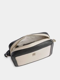 Сумки Tommy Hilfiger модель AW0AW15701-0F4 Фото