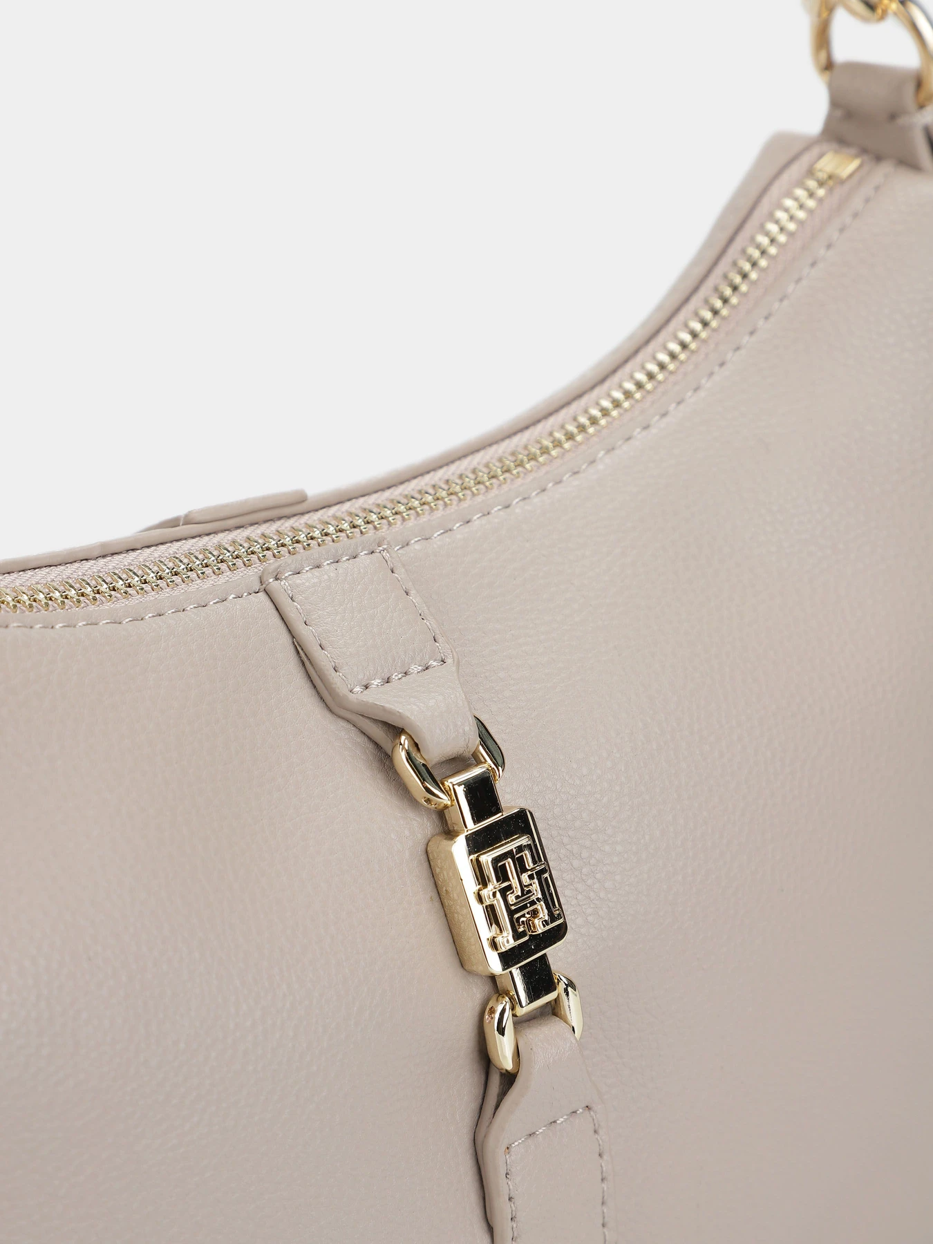 Сумки Tommy Hilfiger модель AW0AW15715-PKB Фото