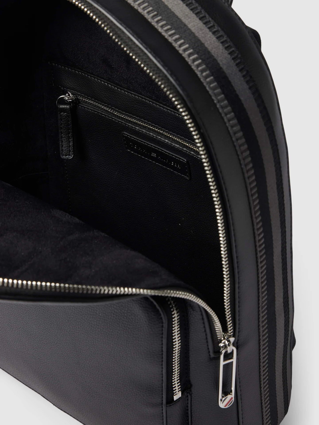 Рюкзаки Tommy Hilfiger модель AW0AW15719-BDS Фото