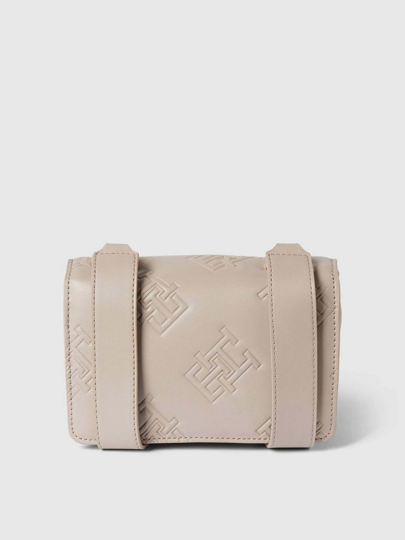 Сумки Tommy Hilfiger модель AW0AW15727-AES Сумки Tommy Hilfiger модель AW0AW15727-AES Фото