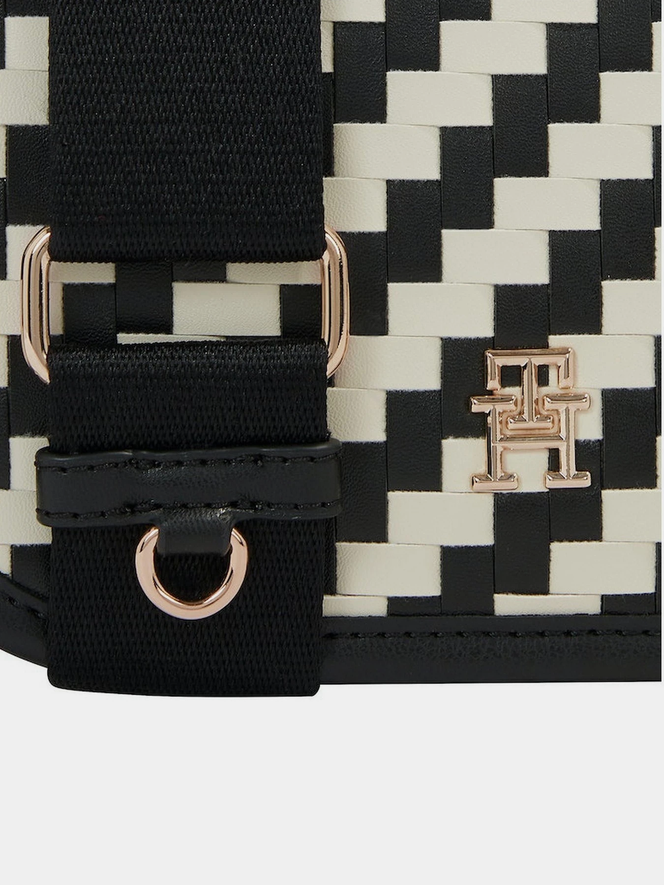 Сумки Tommy Hilfiger модель AW0AW16077-0GJ Сумки Tommy Hilfiger модель AW0AW16077-0GJ Фото