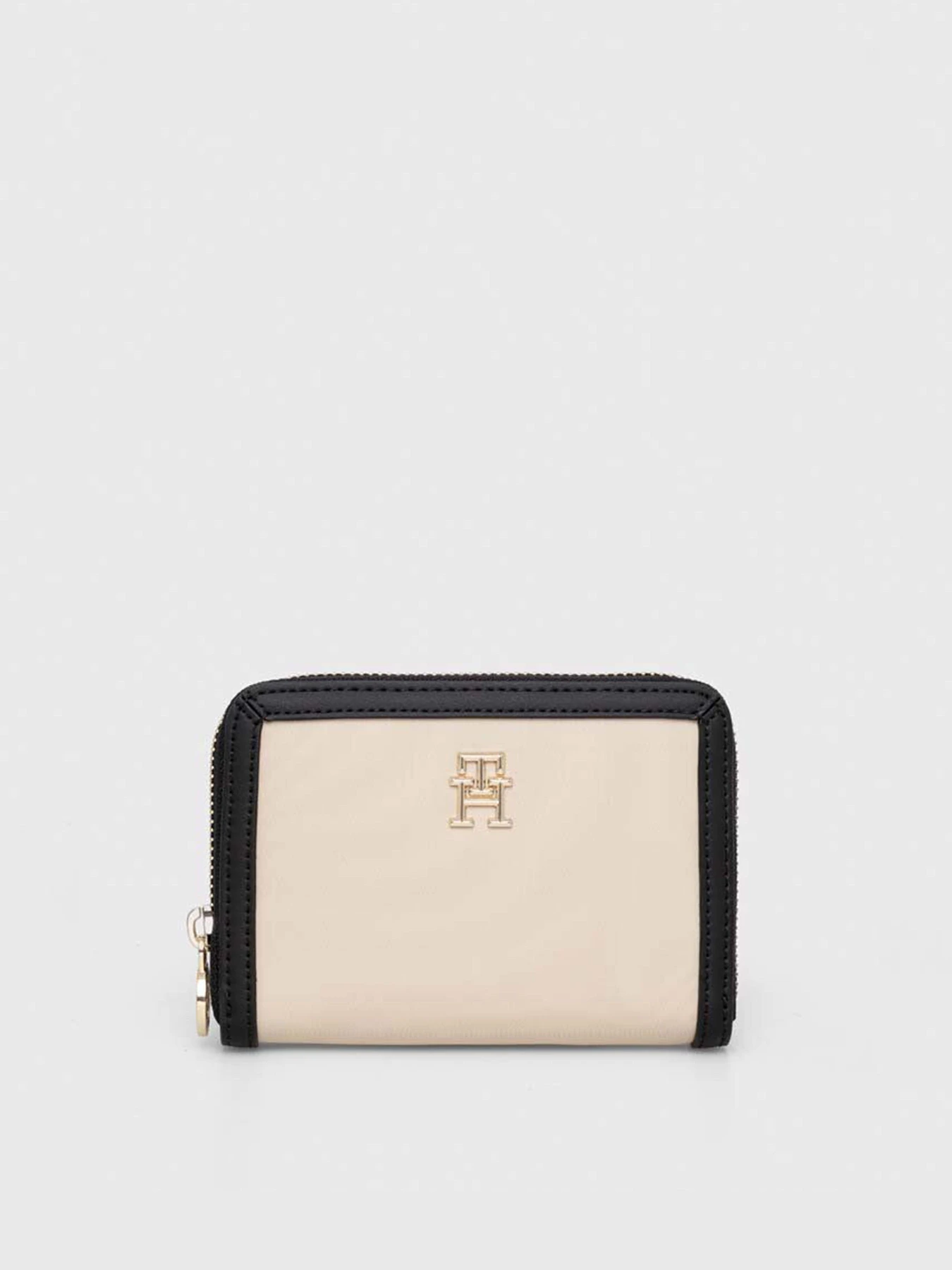Гаманці Tommy Hilfiger модель AW0AW16090-0F4 Фото