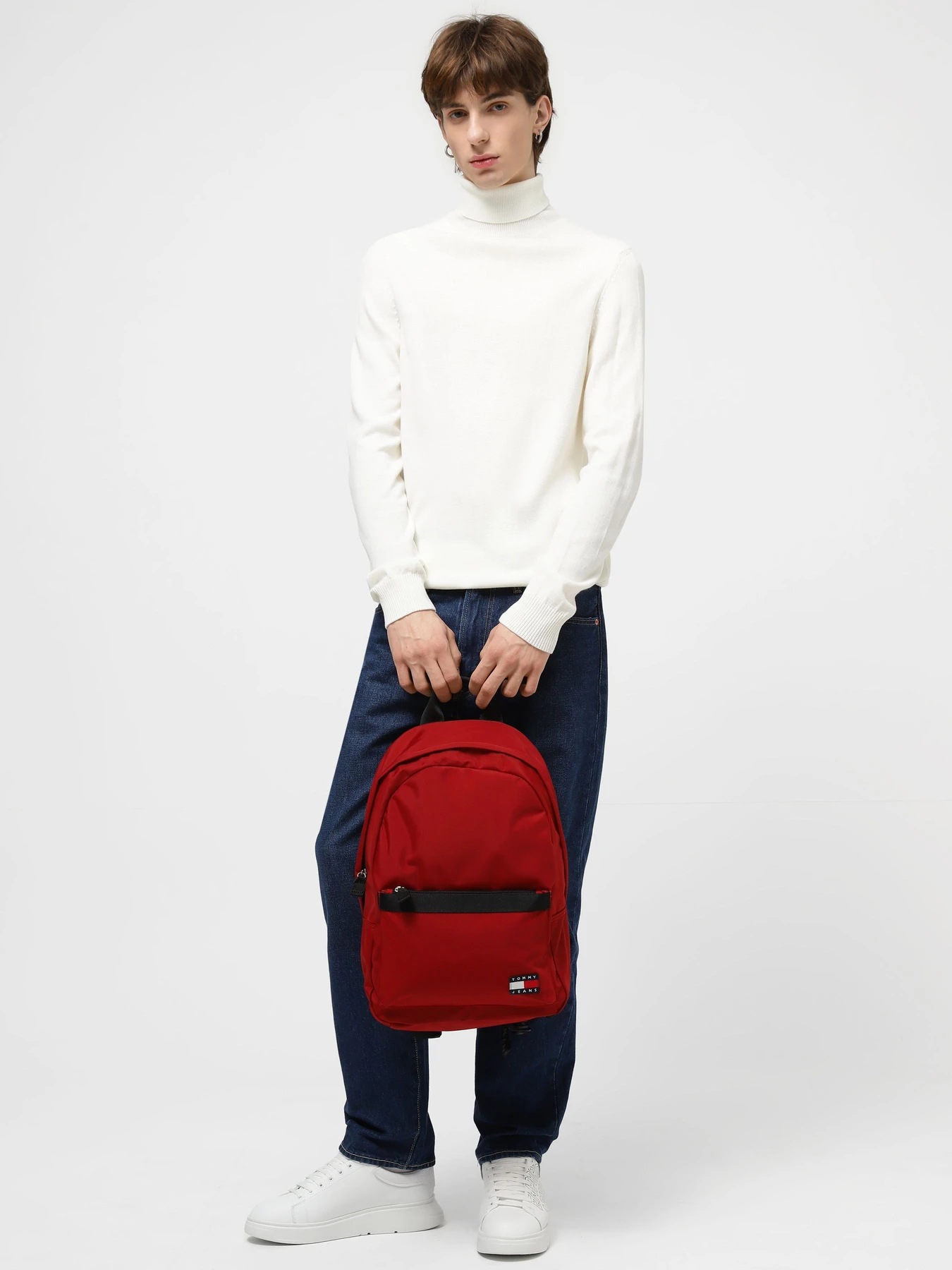 Рюкзаки Tommy Hilfiger модель AM0AM11964-XMO Рюкзаки Tommy Hilfiger модель AM0AM11964-XMO Фото