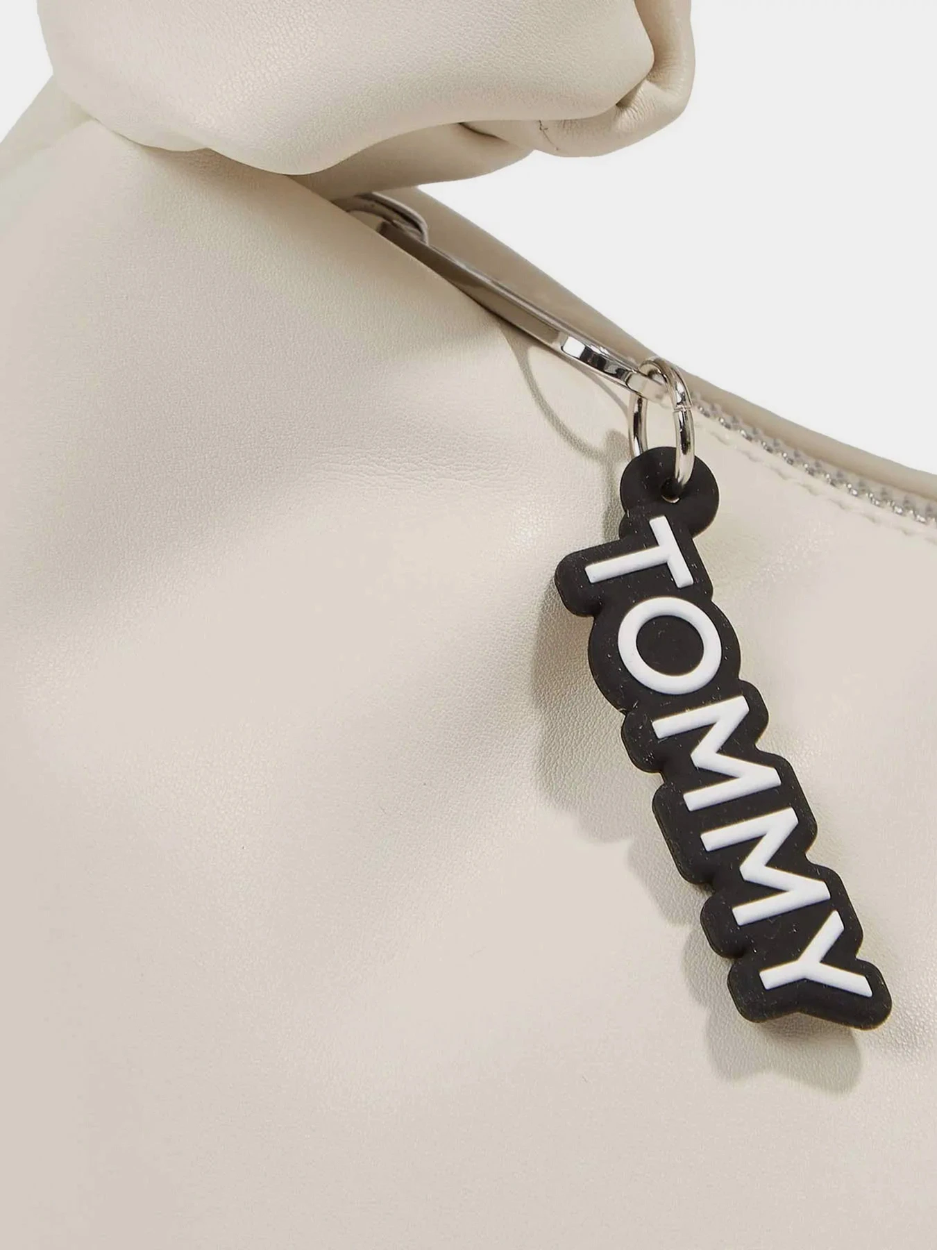 Сумки Tommy Hilfiger модель AW0AW15814-ACG Сумки Tommy Hilfiger модель AW0AW15814-ACG Фото