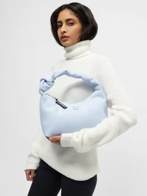 Сумки Tommy Hilfiger модель AW0AW15814-C1O Фото