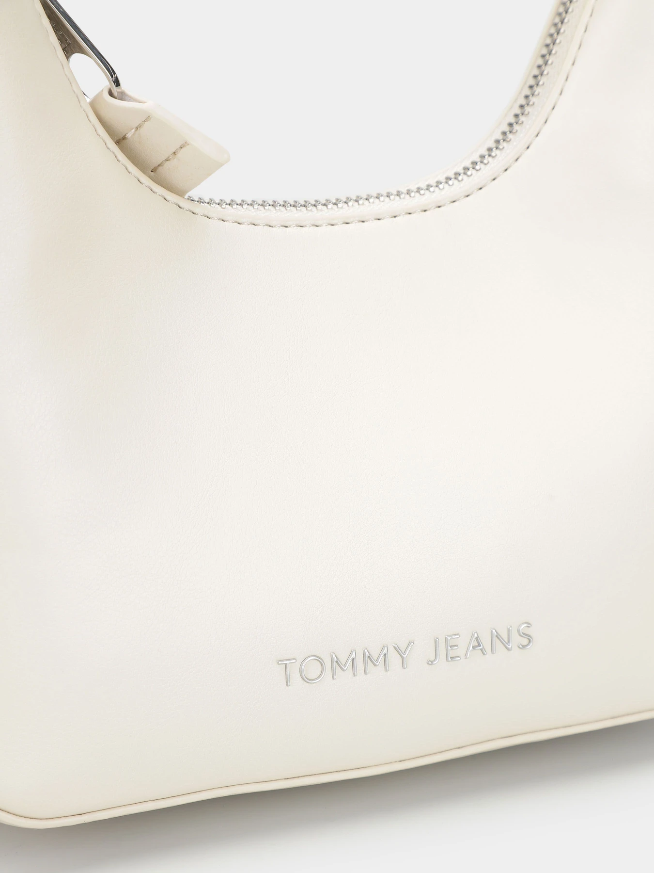 Сумки Tommy Hilfiger модель AW0AW16097-ACG Сумки Tommy Hilfiger модель AW0AW16097-ACG Фото