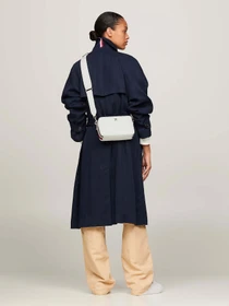 Сумки Tommy Hilfiger модель AW0AW15707-YBL Фото