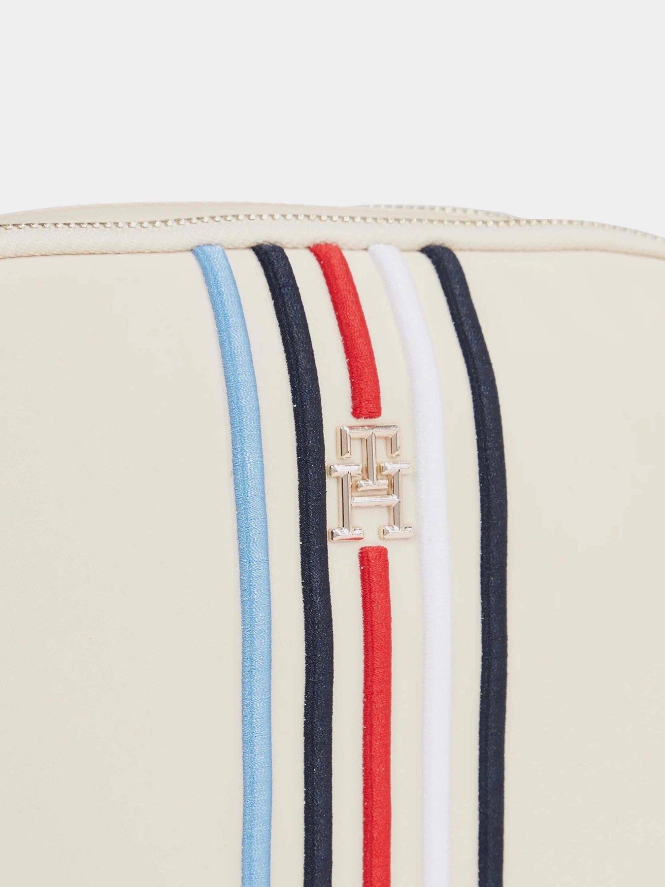 Сумки Tommy Hilfiger модель AW0AW15985-AEF Сумки Tommy Hilfiger модель AW0AW15985-AEF Фото