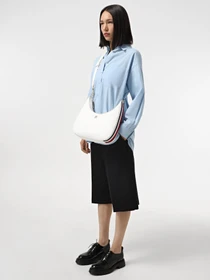 Сумки Tommy Hilfiger модель AW0AW16088-YBL Фото