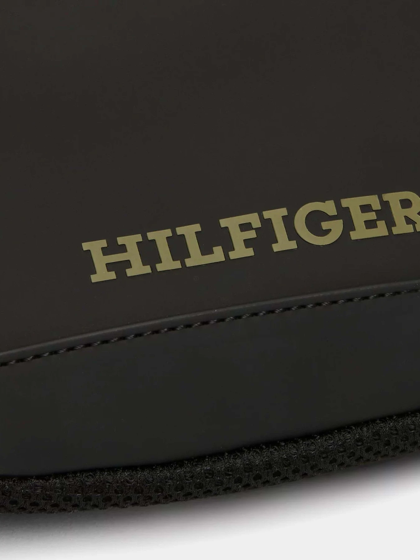 Сумки Tommy Hilfiger модель AM0AM12603-BDS Сумки Tommy Hilfiger модель AM0AM12603-BDS Фото