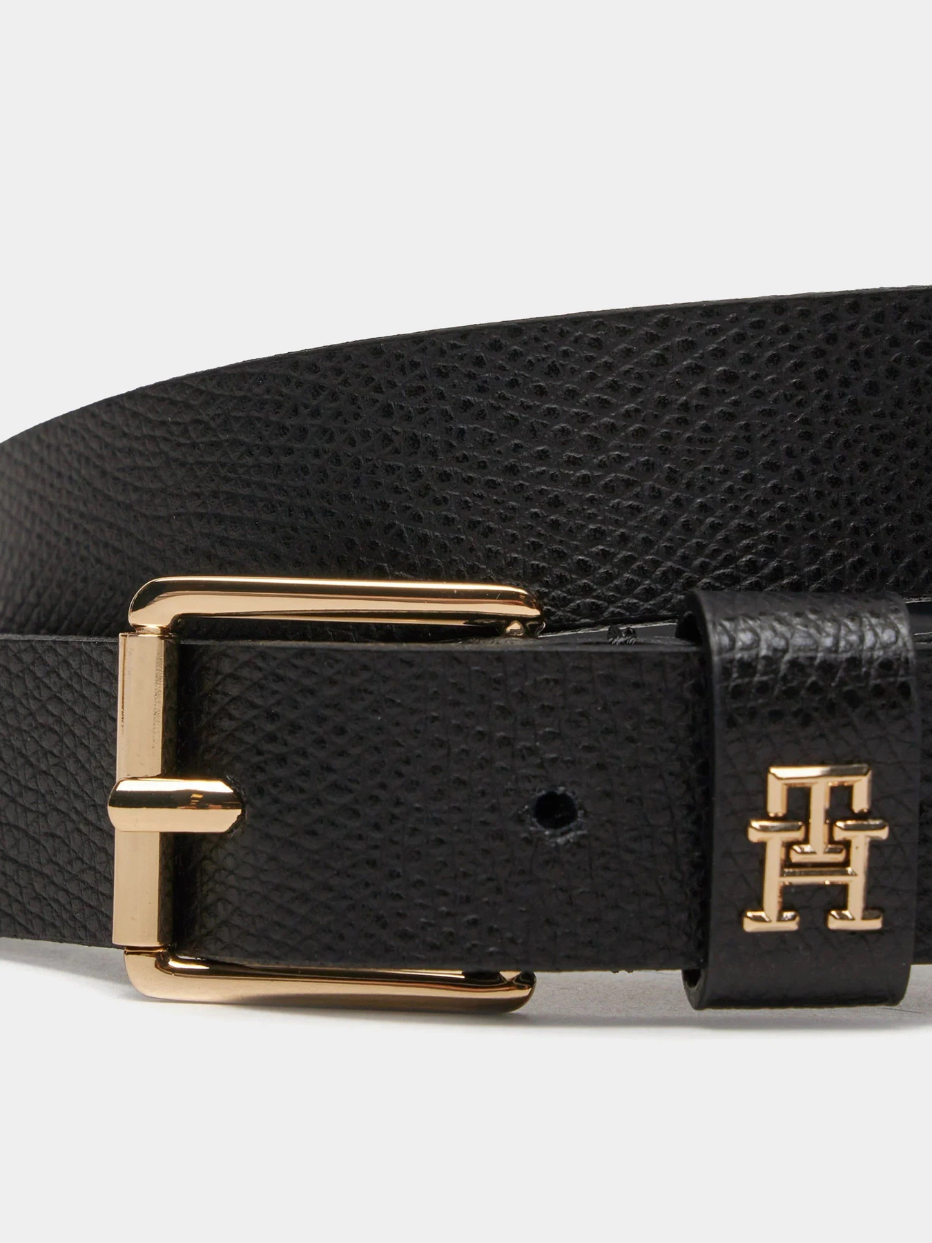 Ремені Tommy Hilfiger модель AW0AW16350-BDS Ремені Tommy Hilfiger модель AW0AW16350-BDS Фото