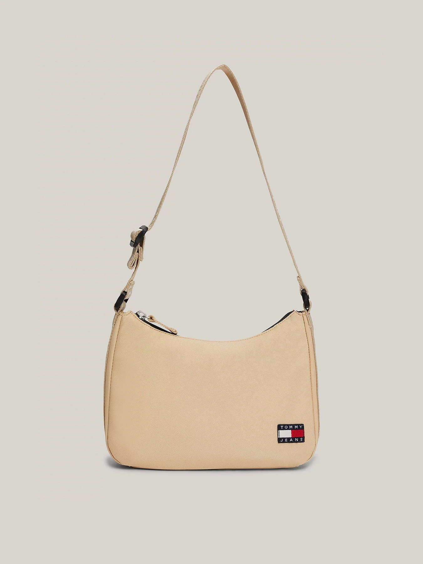 Сумки Tommy Hilfiger модель AW0AW16276-AB9 Сумки Tommy Hilfiger модель AW0AW16276-AB9 Фото
