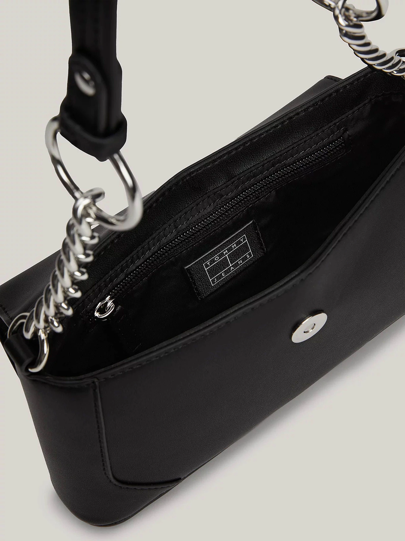 Сумки Tommy Hilfiger модель AW0AW16282-BDS Фото