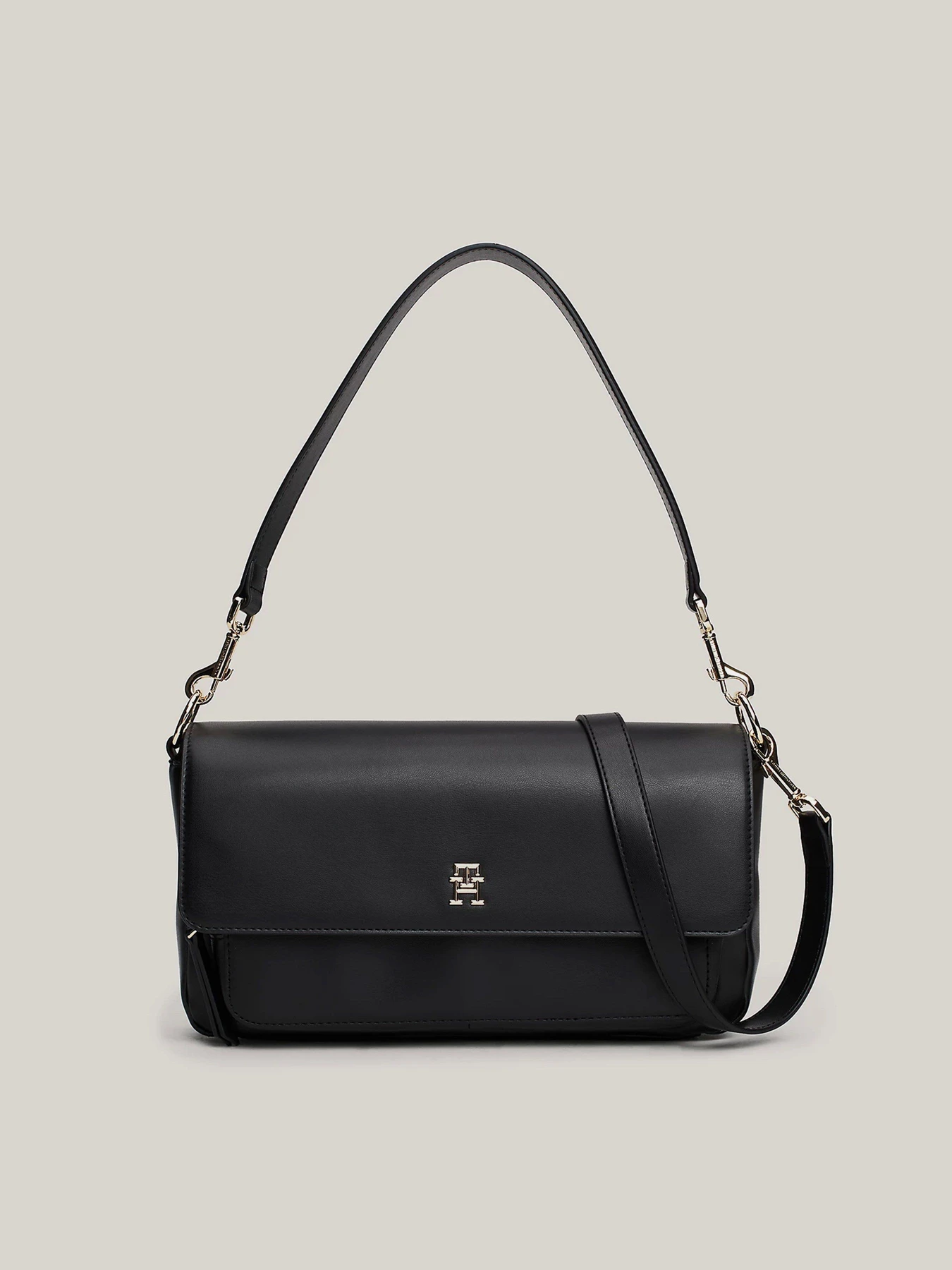 Сумки Tommy Hilfiger модель AW0AW16286-BDS Сумки Tommy Hilfiger модель AW0AW16286-BDS Фото