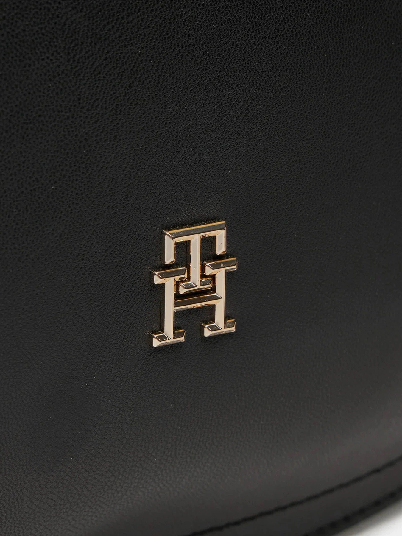 Сумки Tommy Hilfiger модель AW0AW16687-BDS Фото