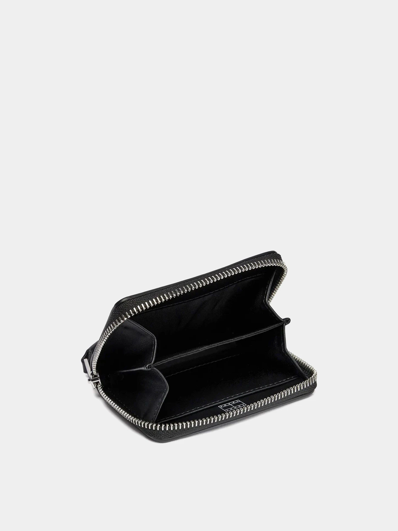 Кошельки Tommy Hilfiger модель AW0AW16387-BDS Кошельки Tommy Hilfiger модель AW0AW16387-BDS Фото