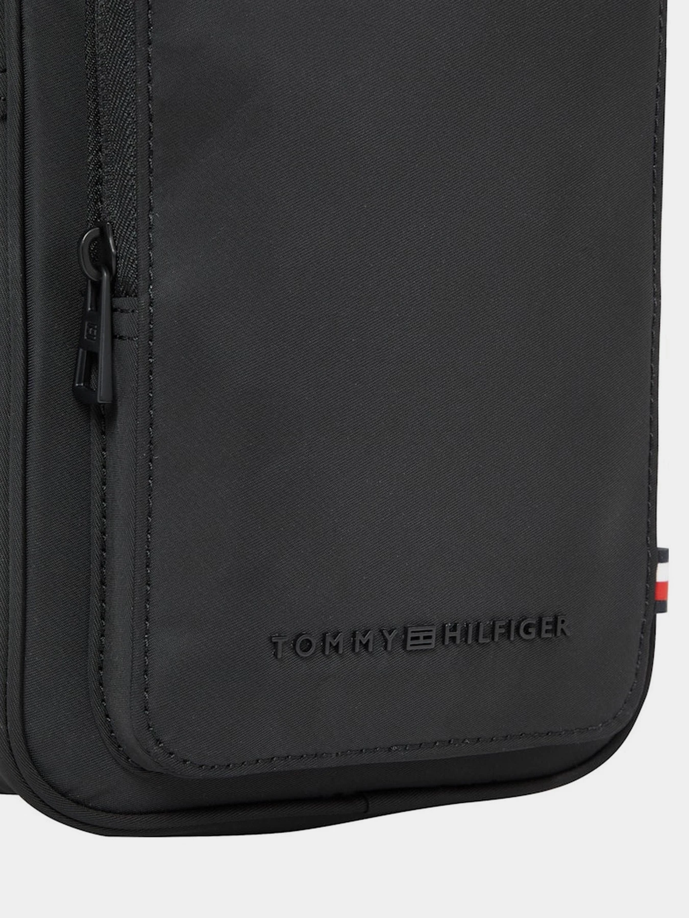 Сумки Tommy Hilfiger модель AM0AM12688-BDS Сумки Tommy Hilfiger модель AM0AM12688-BDS Фото