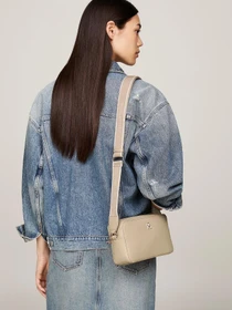Сумки Tommy Hilfiger модель AW0AW16439-AEG Фото