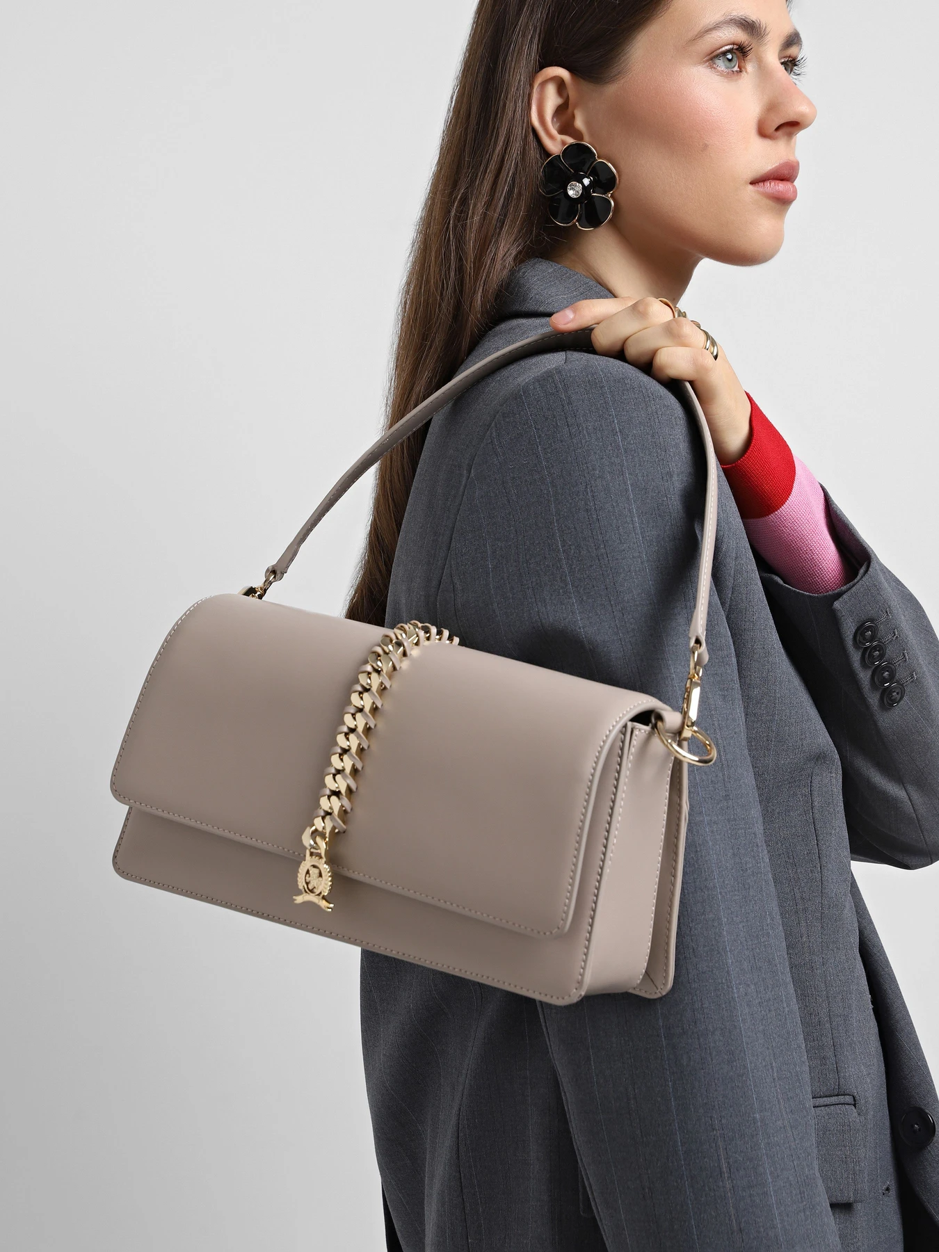 Сумки Tommy Hilfiger модель AW0AW16459-AEG Сумки Tommy Hilfiger модель AW0AW16459-AEG Фото