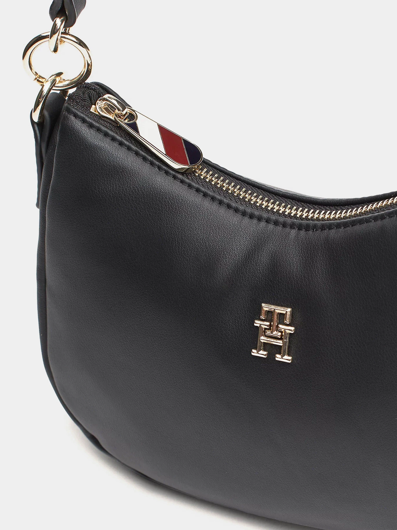 Сумки Tommy Hilfiger модель AW0AW16476-BDS Сумки Tommy Hilfiger модель AW0AW16476-BDS Фото