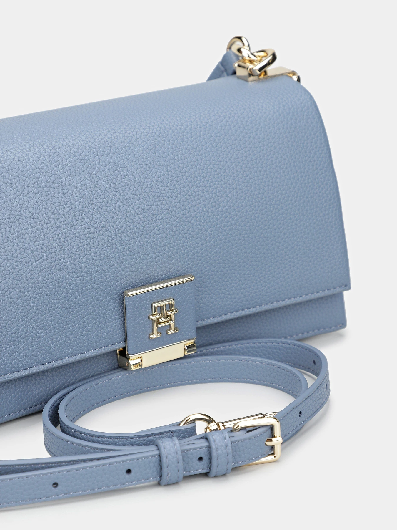 Сумки Tommy Hilfiger модель AW0AW16481-C0Z Фото