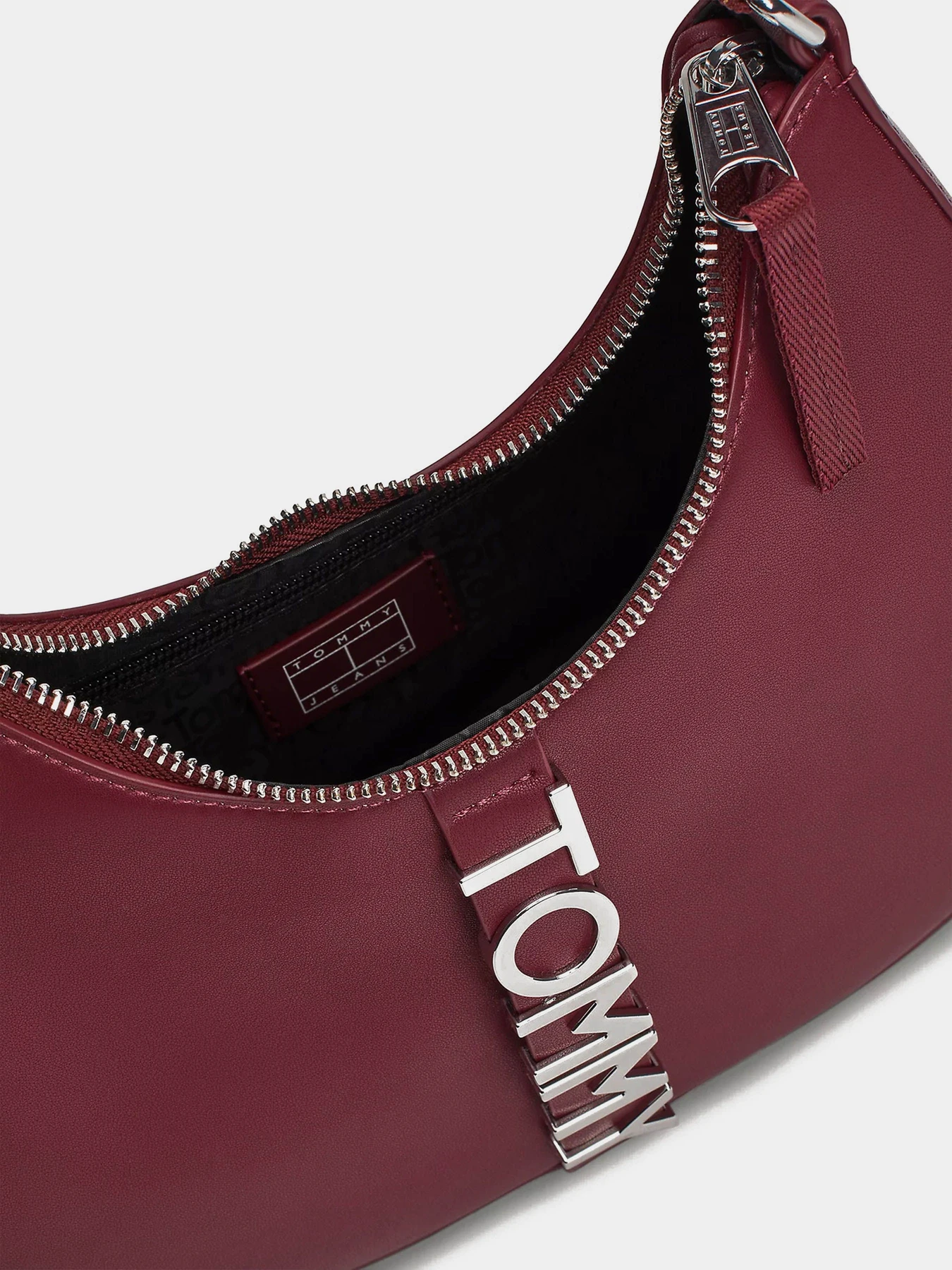 Сумки Tommy Hilfiger модель AW0AW16510-VLP Сумки Tommy Hilfiger модель AW0AW16510-VLP Фото