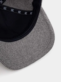 Шапки и кепки Tommy Hilfiger модель AW0AW16620-0IM Фото