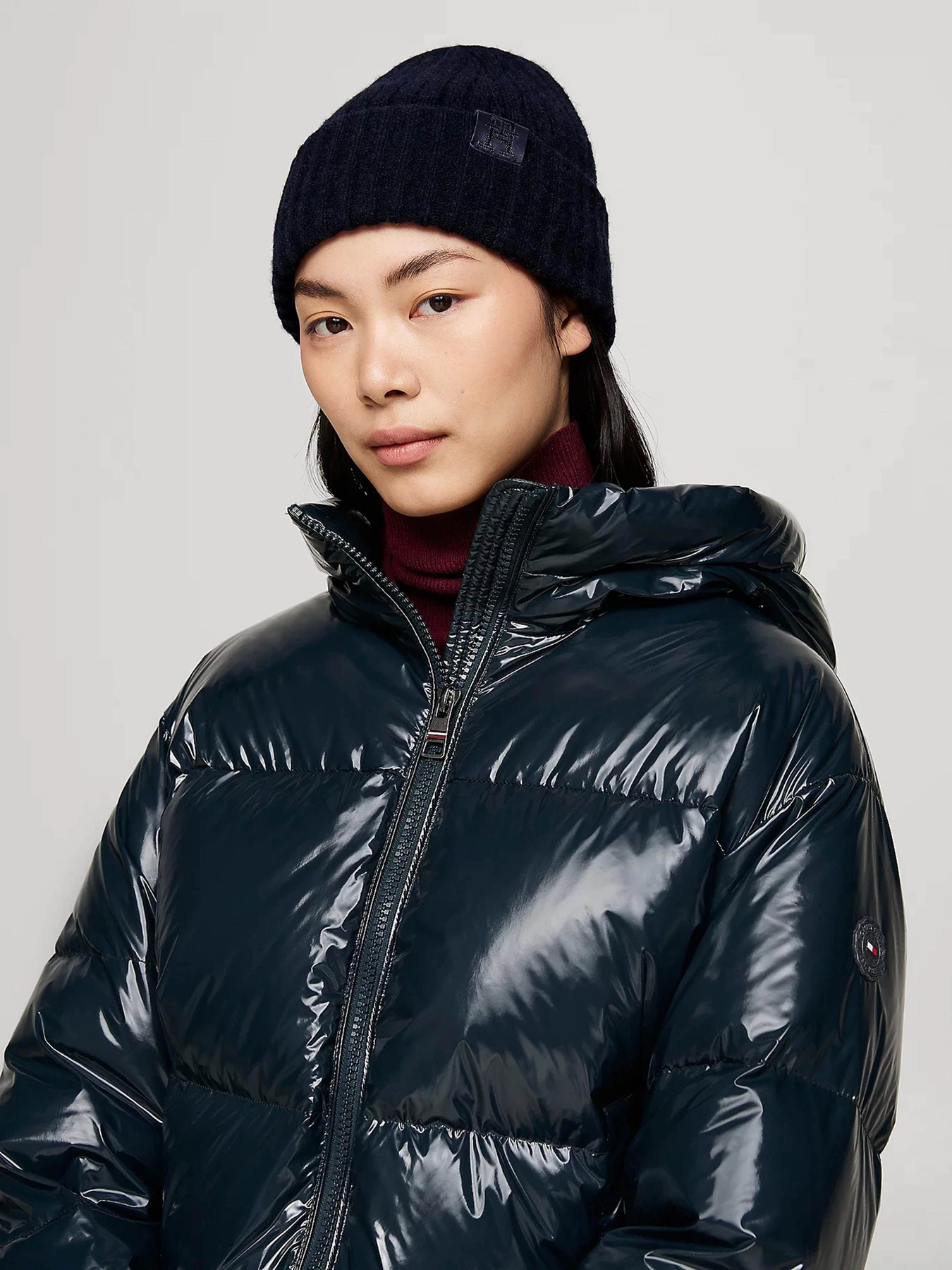 Шапки и кепки Tommy Hilfiger модель AW0AW16632-DW6 Фото