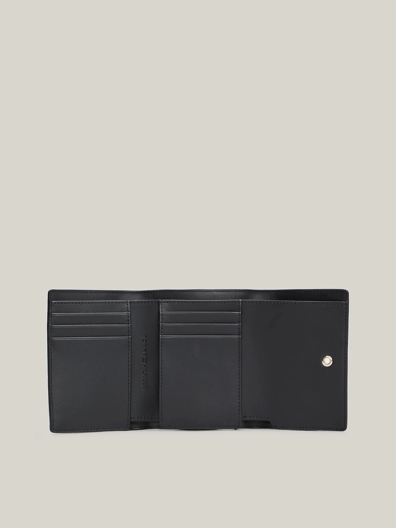 Кошельки Tommy Hilfiger модель AW0AW17039-BDS Кошельки Tommy Hilfiger модель AW0AW17039-BDS Фото