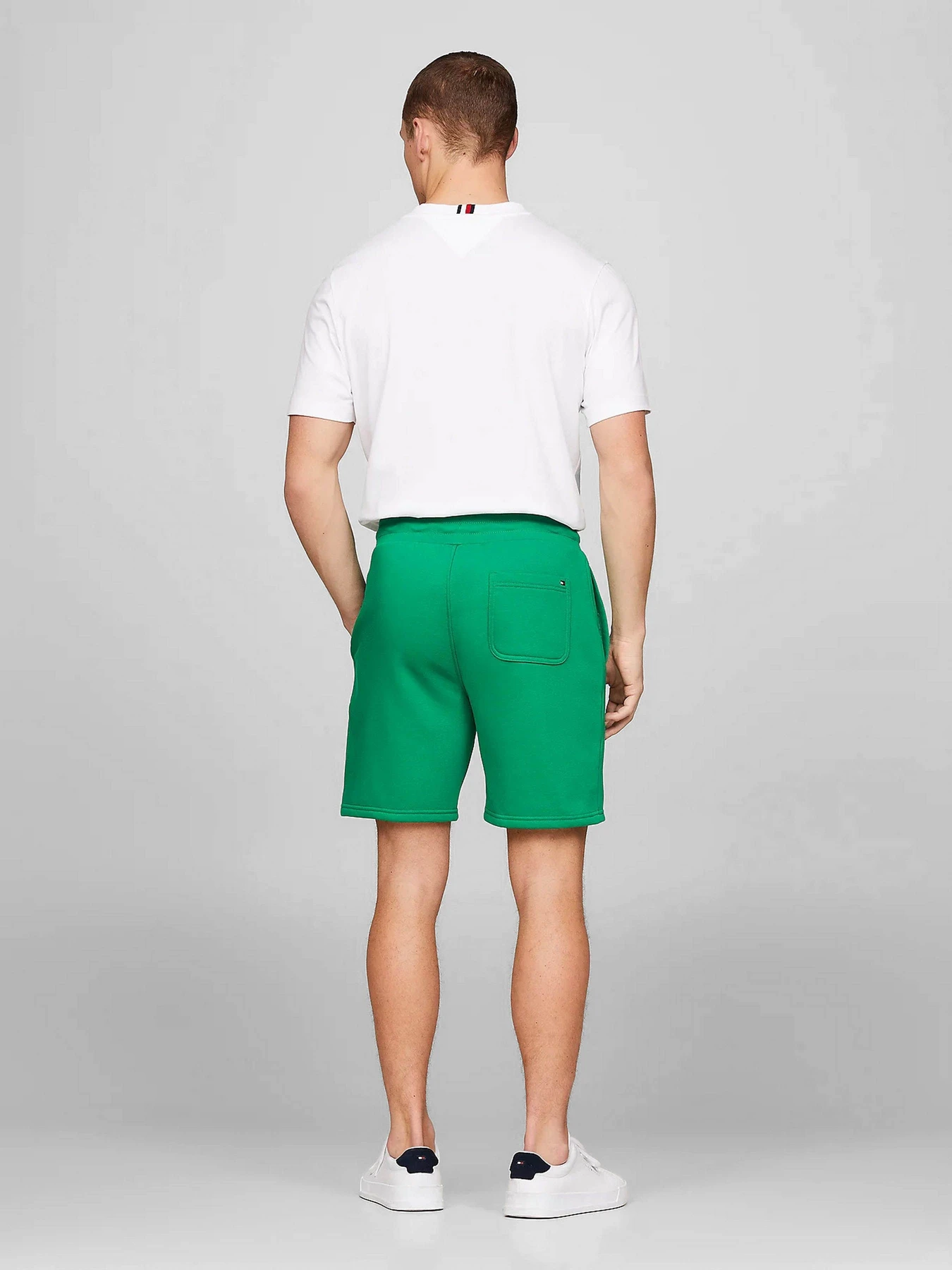 Шорти Tommy Hilfiger модель MW0MW34201-L4B Фото