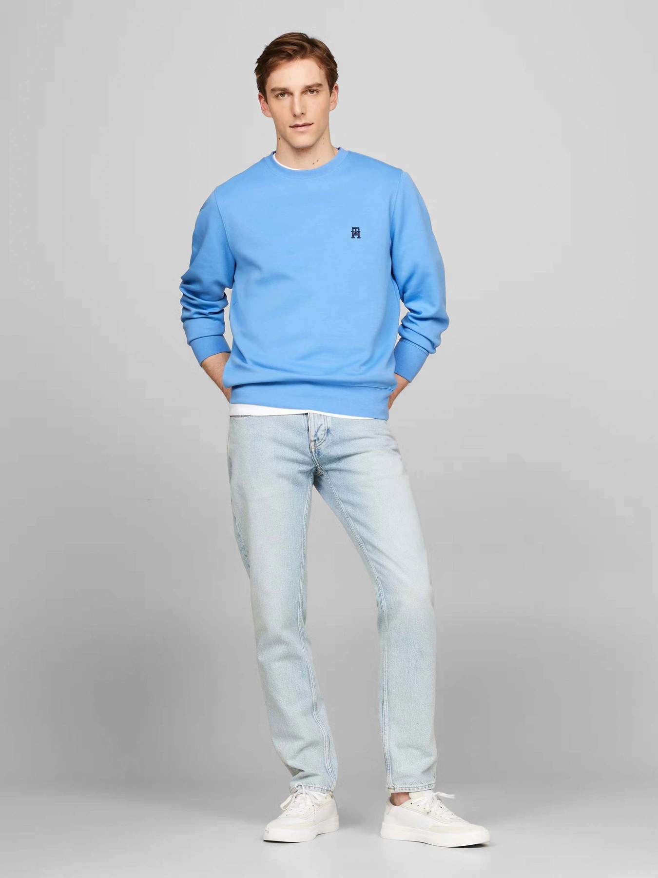 Худі та світшоти Tommy Hilfiger модель MW0MW34400-C30 Худі та світшоти Tommy Hilfiger модель MW0MW34400-C30 Фото