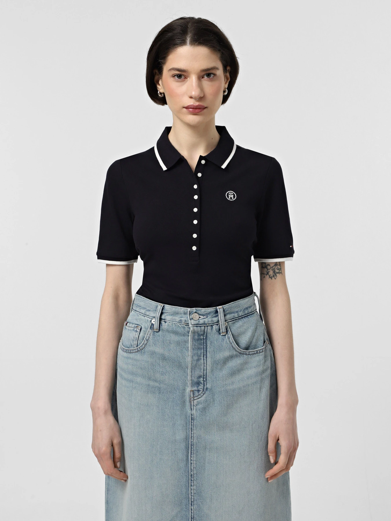 Футболки і поло Tommy Hilfiger модель WW0WW41288-DW5 Фото