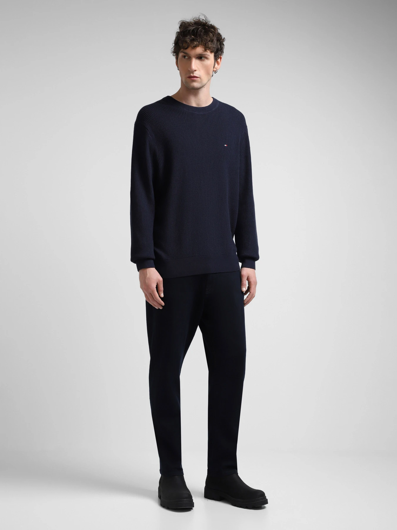 Свитры и кардиганы Tommy Hilfiger модель MW0MW36525-DW5 Свитры и кардиганы Tommy Hilfiger модель MW0MW36525-DW5 Фото