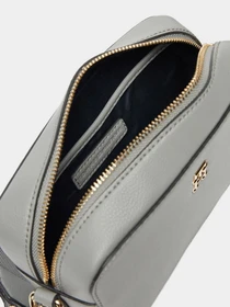 Сумки Tommy Hilfiger модель AW0AW16906-PRY Фото