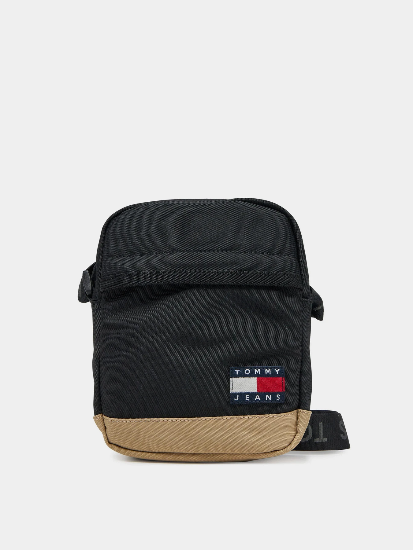 Сумки Tommy Hilfiger модель AM0AM13265-BDS Сумки Tommy Hilfiger модель AM0AM13265-BDS Фото
