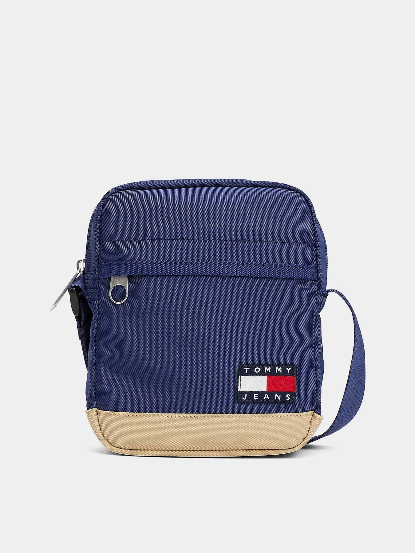 Сумки Tommy Hilfiger модель AM0AM13265-C67 Сумки Tommy Hilfiger модель AM0AM13265-C67 Фото
