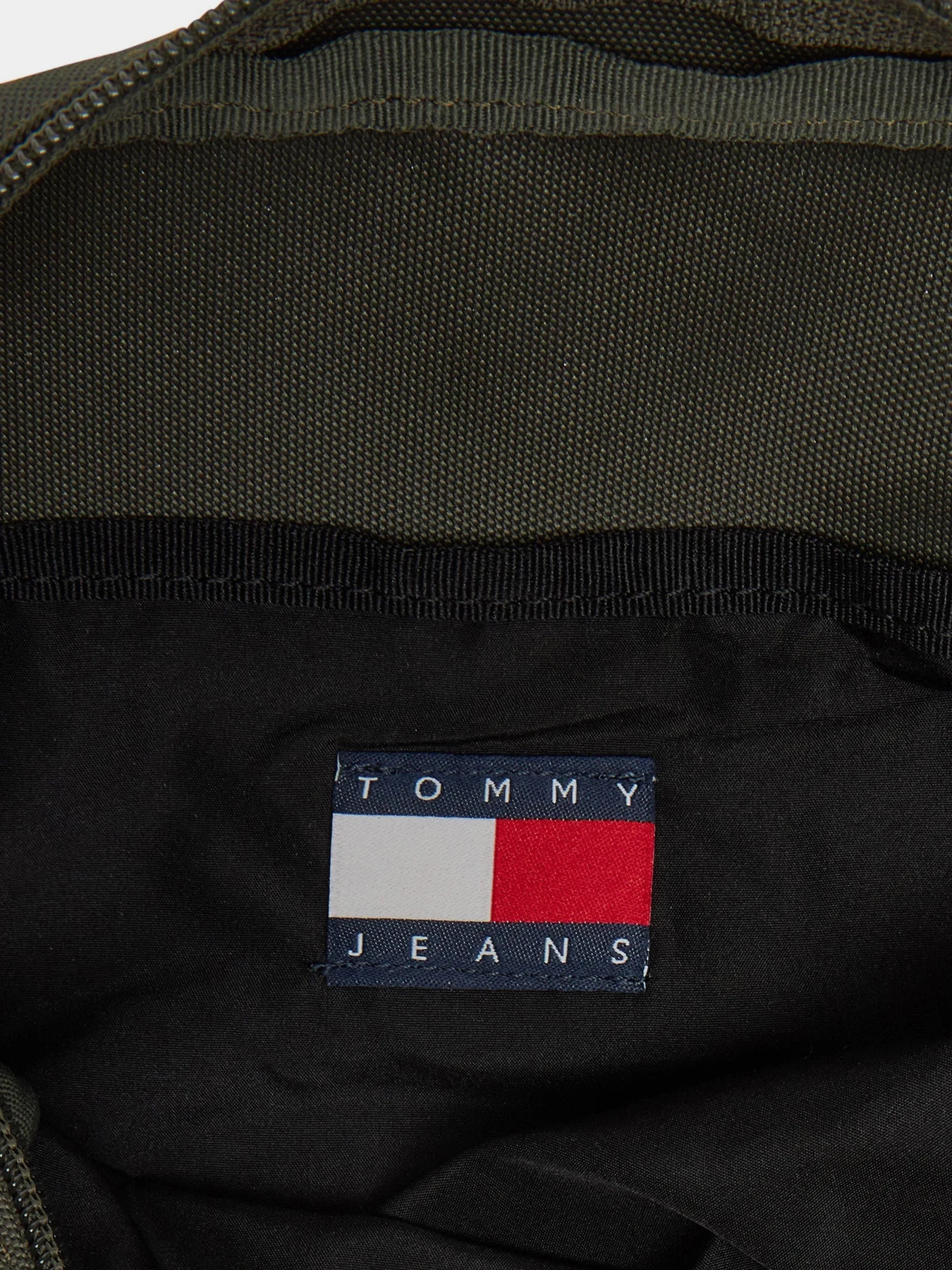 Сумки Tommy Hilfiger модель AM0AM13265-MRH Сумки Tommy Hilfiger модель AM0AM13265-MRH Фото