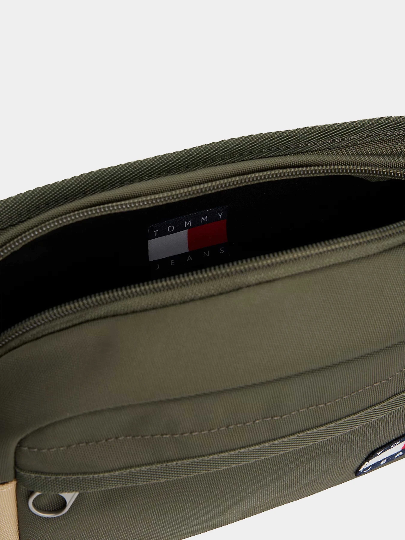 Сумки Tommy Hilfiger модель AM0AM13267-MRH Фото