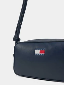Сумки Tommy Hilfiger модель AW0AW17290-C1G Фото