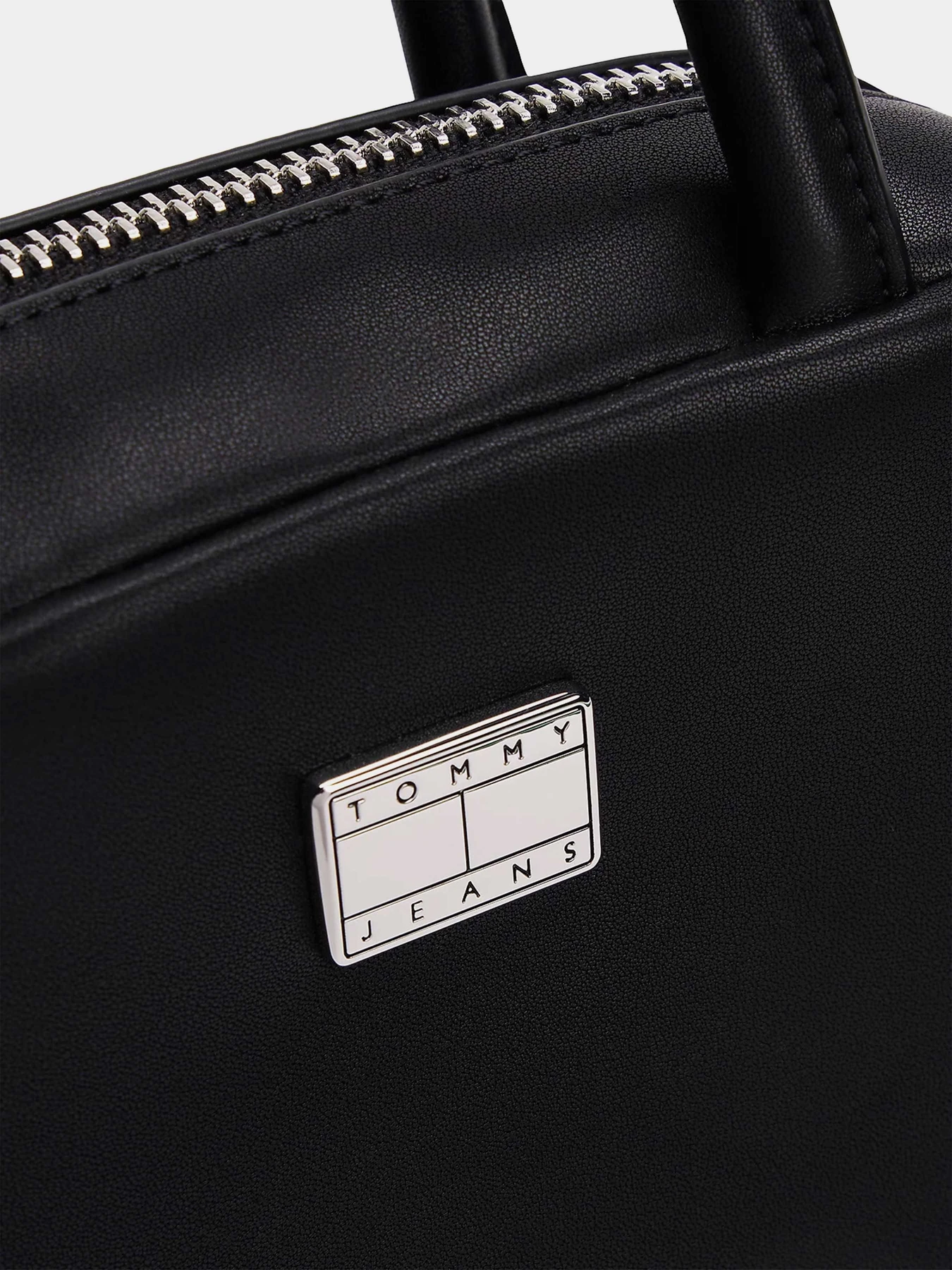 Сумки Tommy Hilfiger модель AW0AW17294-BDS Сумки Tommy Hilfiger модель AW0AW17294-BDS Фото