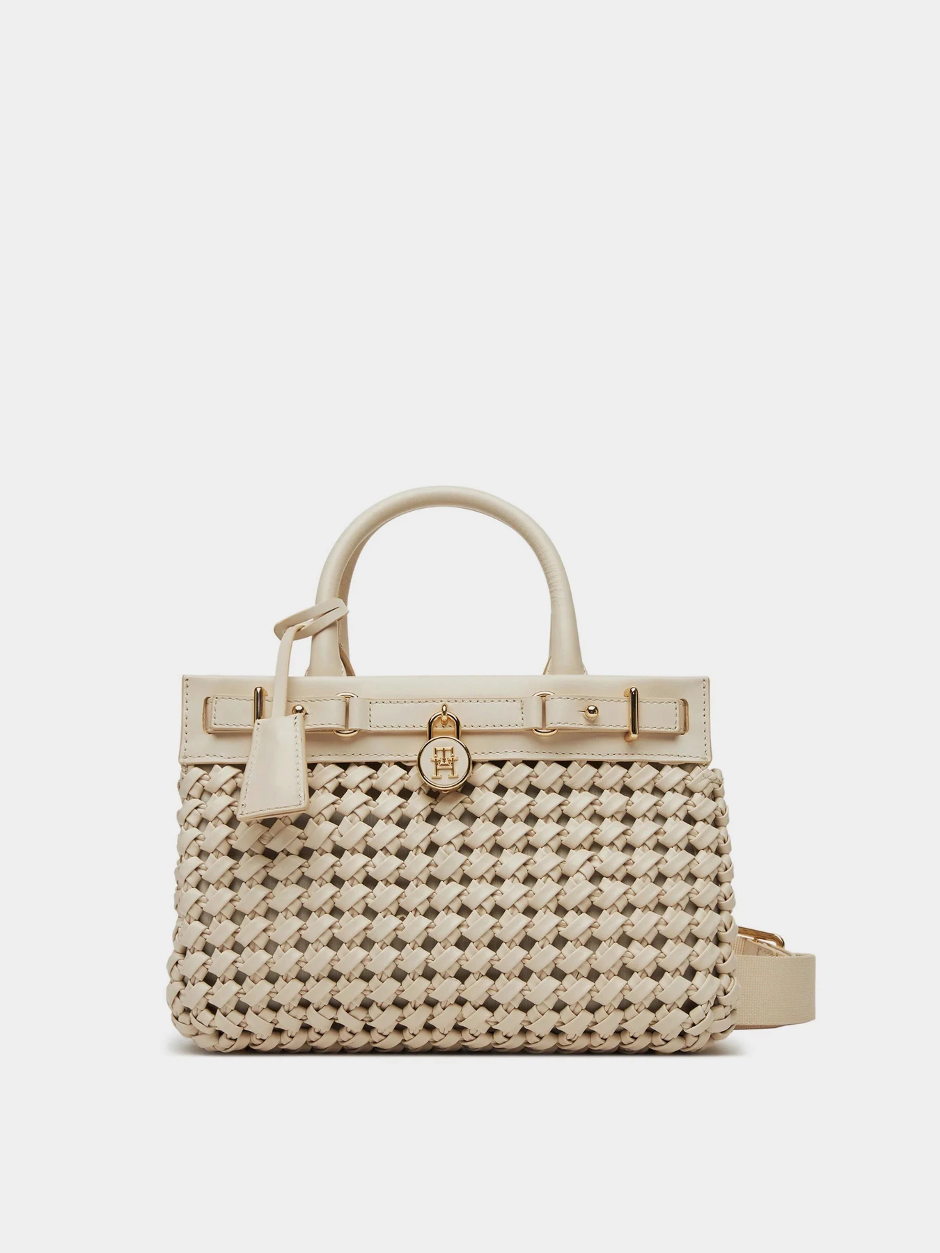Сумки Tommy Hilfiger модель AW0AW17395-AA8 Сумки Tommy Hilfiger модель AW0AW17395-AA8 Фото
