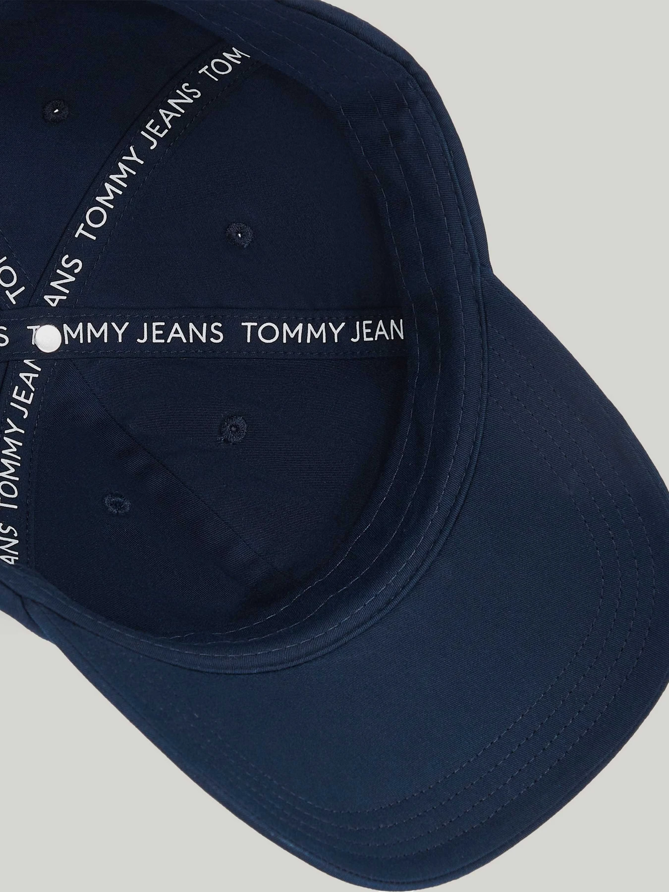 Шапки и кепки Tommy Hilfiger модель AW0AW16868-C1G Фото