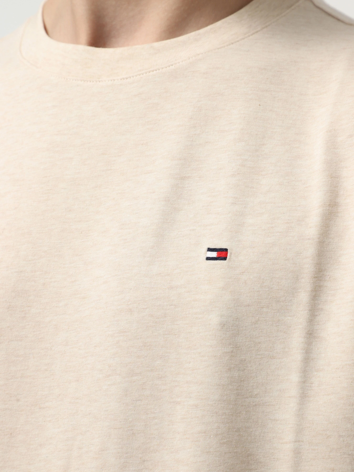 Футболки и поло Tommy Hilfiger модель UM0UM03362-ADZ Футболки и поло Tommy Hilfiger модель UM0UM03362-ADZ Фото